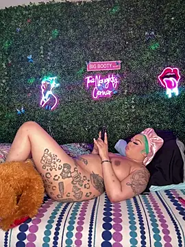 RenaThickAss's cam snapshot