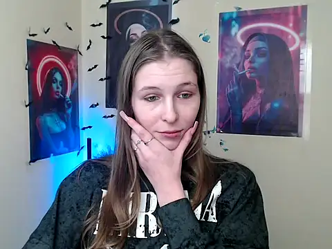 StrangerGi's cam snapshot