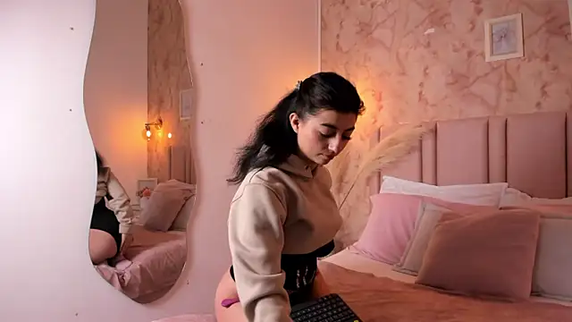 anntonella_watson's cam snapshot