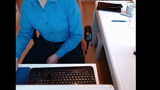 dutchpornking's cam snapshot