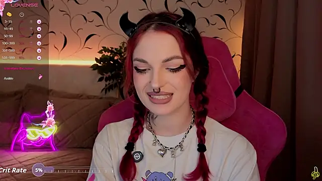 BratzieDarsie's cam snapshot