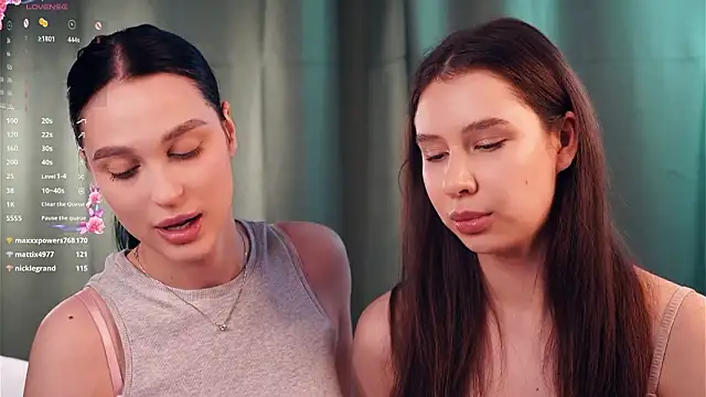 ZofiaSoshnik's cam snapshot