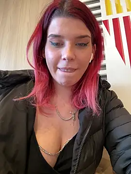 RiriRoseey live sex cam