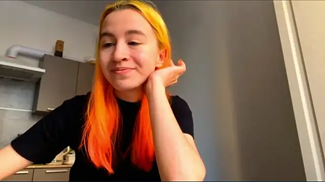 EmilyHein live sex cam