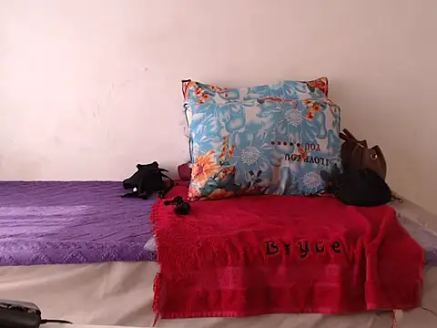 Alia003's cam snapshot