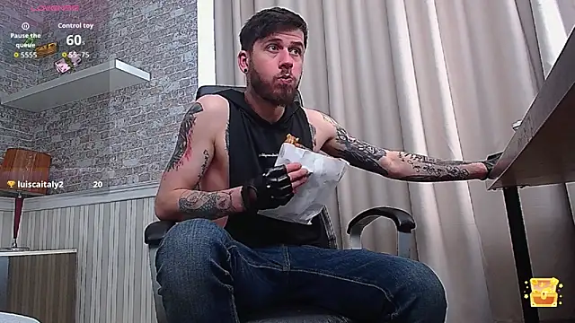 JonahShaw live sex cam