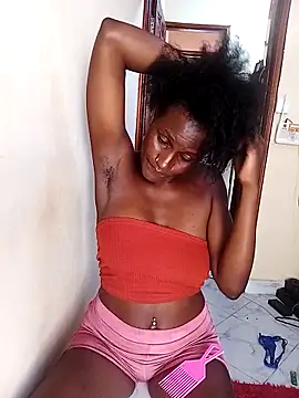 Nasty-Linda's cam snapshot