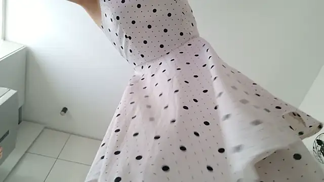 SimaGoldy live sex cam