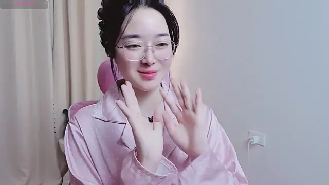 Miu-999 live sex cam