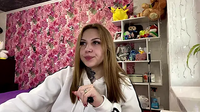 TraciBallena's cam snapshot