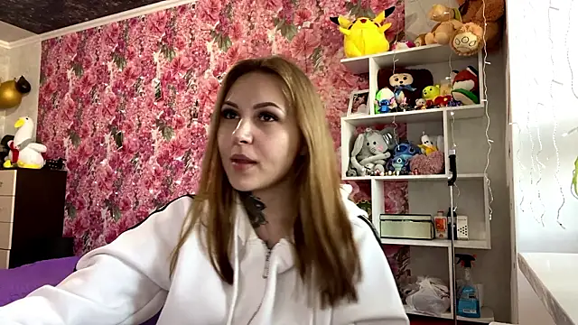 TraciBallena's cam snapshot