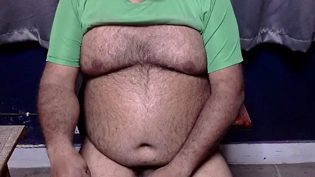 hairysubcub_70 live sex cam
