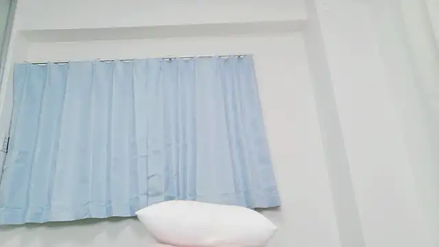 NANA_7 live sex cam