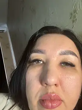 Naughtbaby_2025 live sex cam