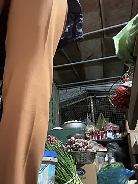 YANINA120 live sex cam