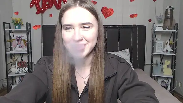 LauraHlot live sex cam