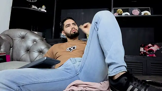 matteosantos live sex cam