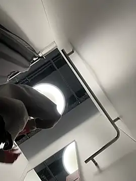 Ttixmila live sex cam