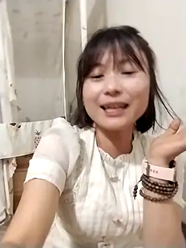 linda_bae00's cam snapshot