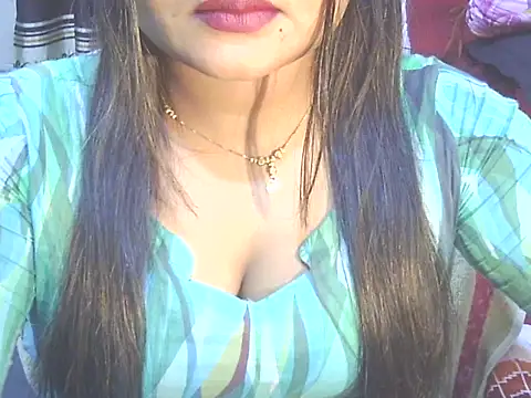 Nusrat_Faria's cam snapshot