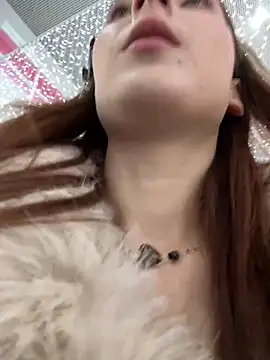 LilluKatten live sex cam