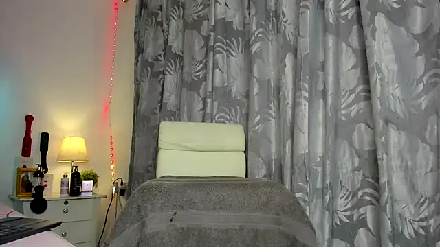 shantallhotxx live sex cam