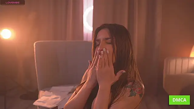 Deeptalkss's cam snapshot