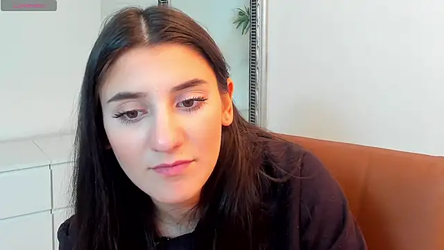 bad_dora's cam snapshot