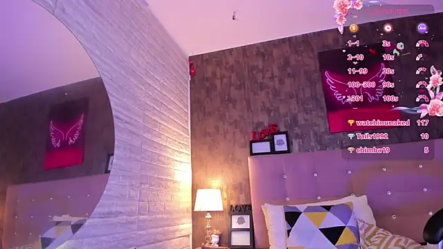 alice__tylor's cam snapshot