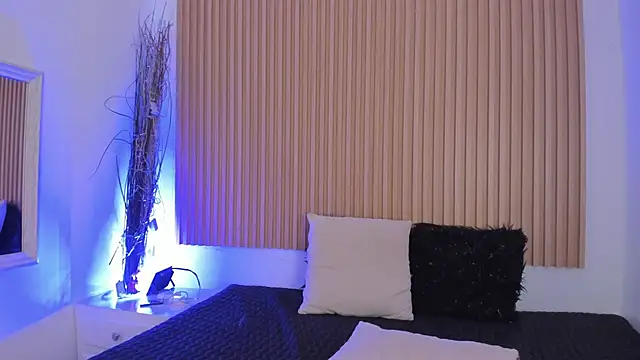 GenesisRuiz's cam snapshot