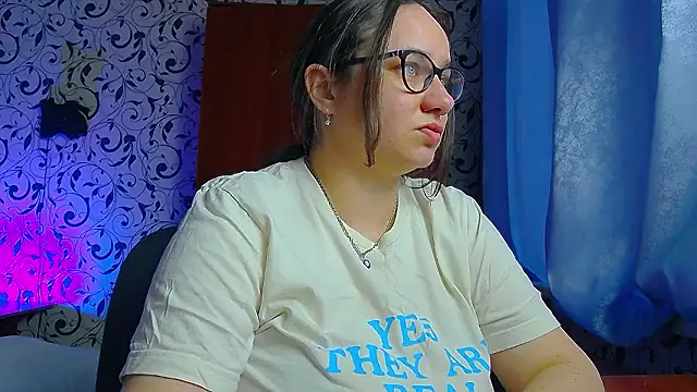 Ketrinsweetits's cam snapshot