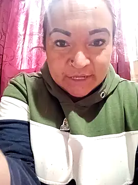 isis_milove's cam snapshot