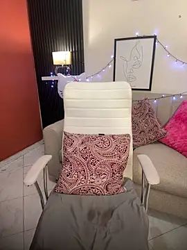 Sirenita_petitexoxo's cam snapshot