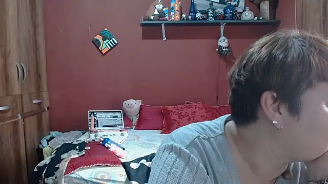 Sasharosee2's cam snapshot