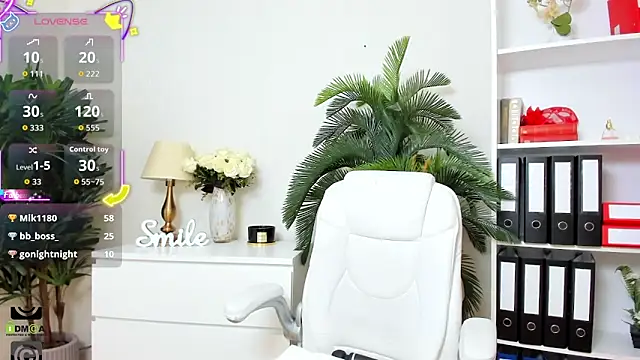 amayawest's cam snapshot