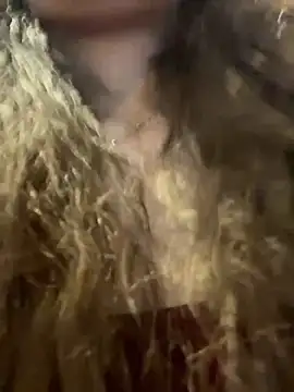 KristiRich's cam snapshot