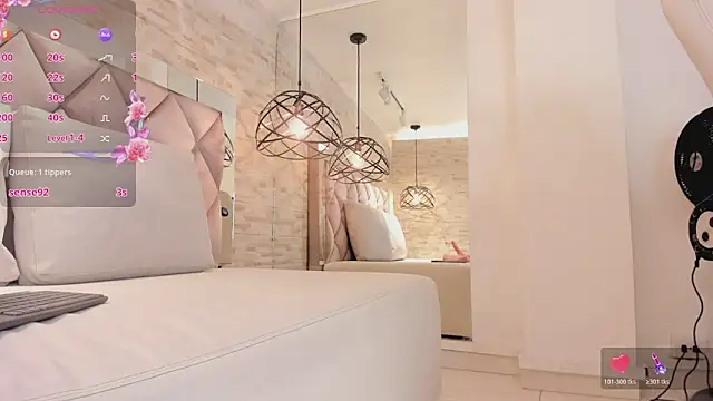 grace_daviss's cam snapshot