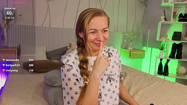 Gentle_Vibes_'s cam snapshot