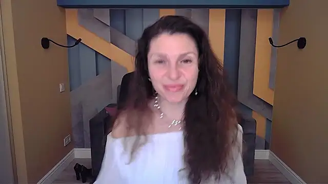 EllaLong's cam snapshot