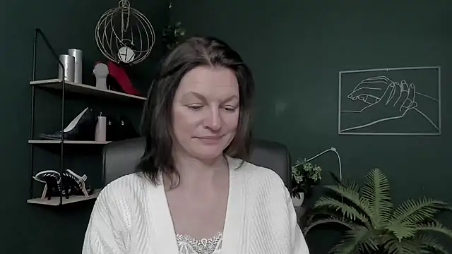 VivianWILD's cam snapshot