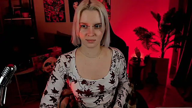 BethanyCloud's cam snapshot