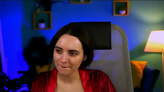 KateWillows's cam snapshot