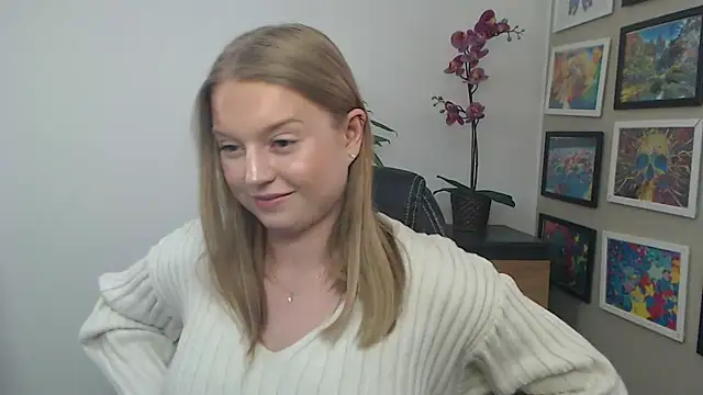 Mysteryerica's cam snapshot