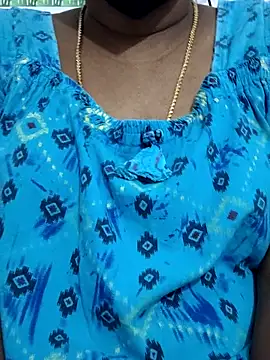 Tamil_Meera12's cam snapshot