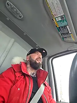 Beardedtattood live sex cam