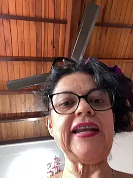 Sharongirl07 live sex cam