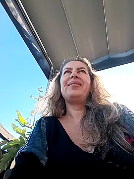 uber_babe's cam snapshot