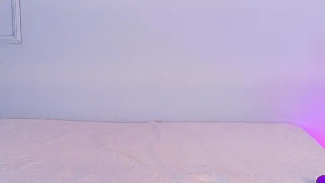 madisoncuper_'s cam snapshot