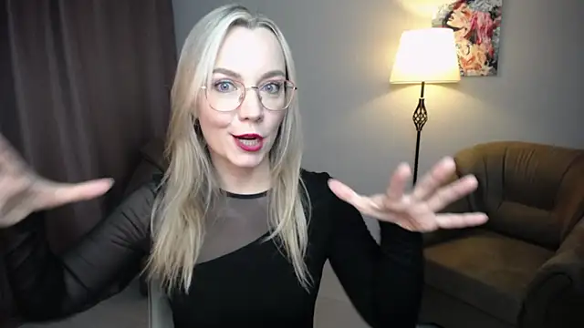 Ava_Elior's cam snapshot