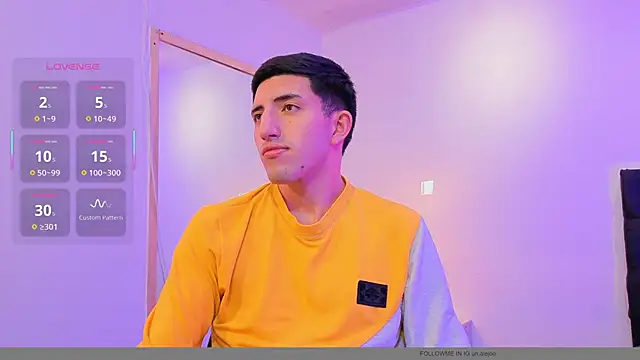 Un_Sluttyy live sex cam